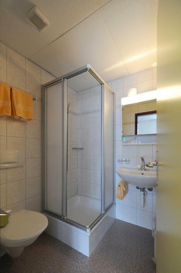 Hotel Krone Budget เลงค์ ภายนอก รูปภาพ